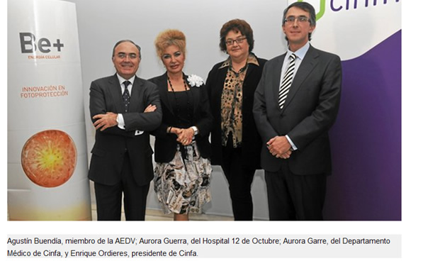 Agustn Buenda, Aurora Guerra, Aurora Garre y Enrique Ordieres en Diario mdico, junio 2011